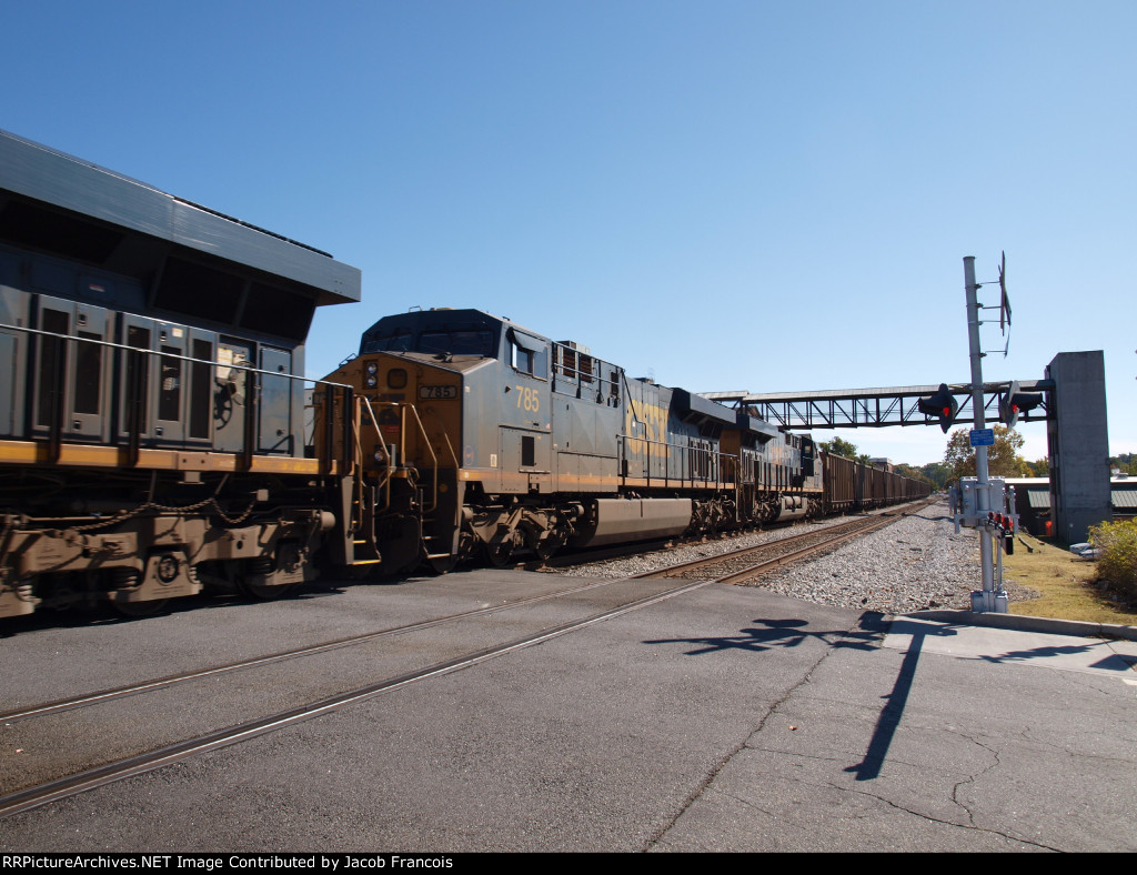 CSX 785